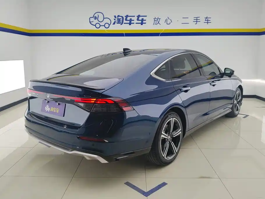Honda Accord New Energy — фото 3