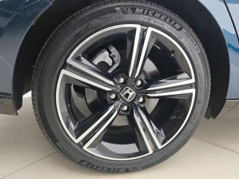 Honda Accord New Energy — фото 6