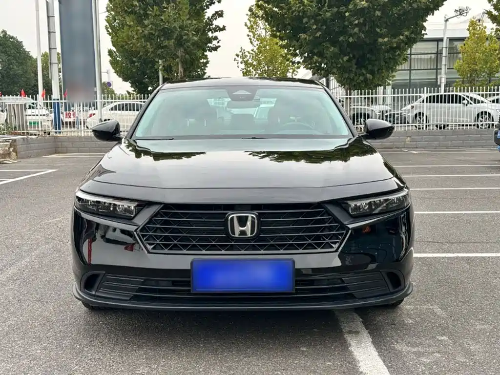 Honda Accord — фото 3