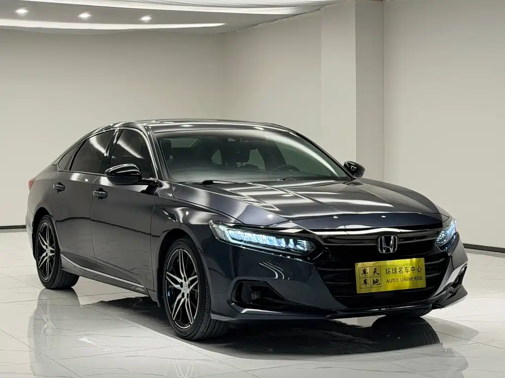 Honda Accord — фото 3
