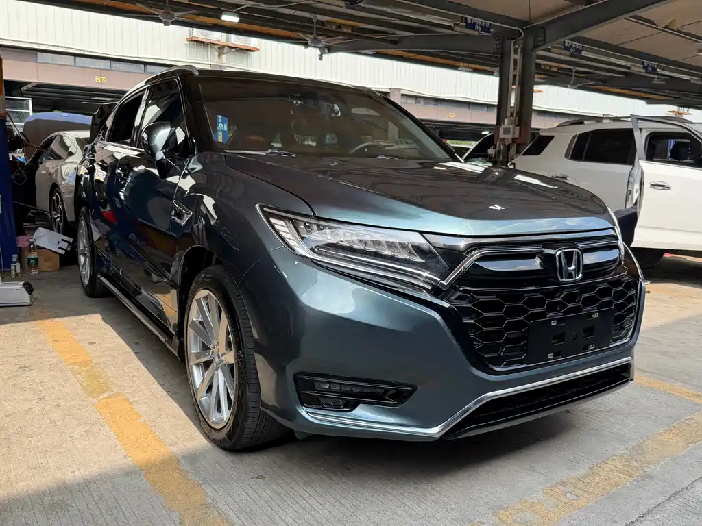 Honda UR-V — фото 2