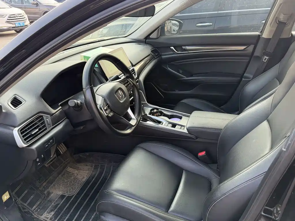 Honda Accord — фото 2