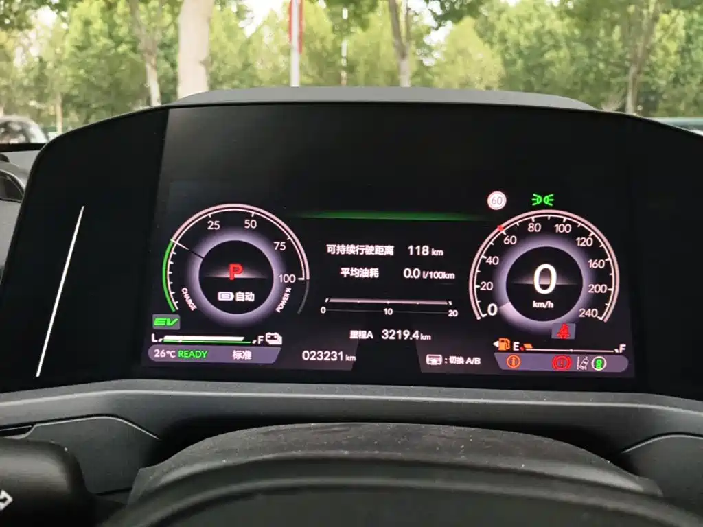 Honda Accord New Energy — фото 11