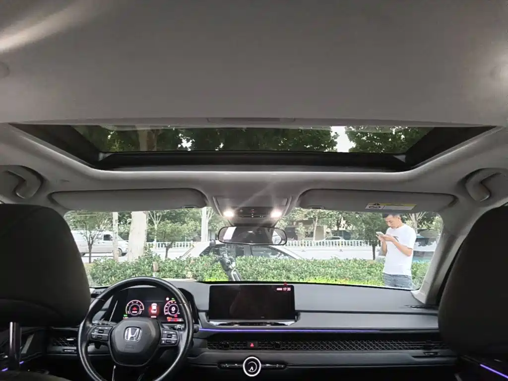 Honda Accord New Energy — фото 17
