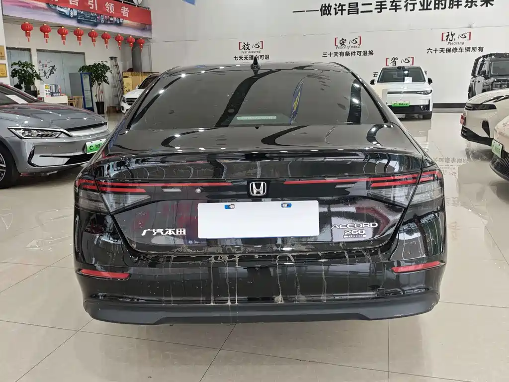 Honda Accord — фото 5