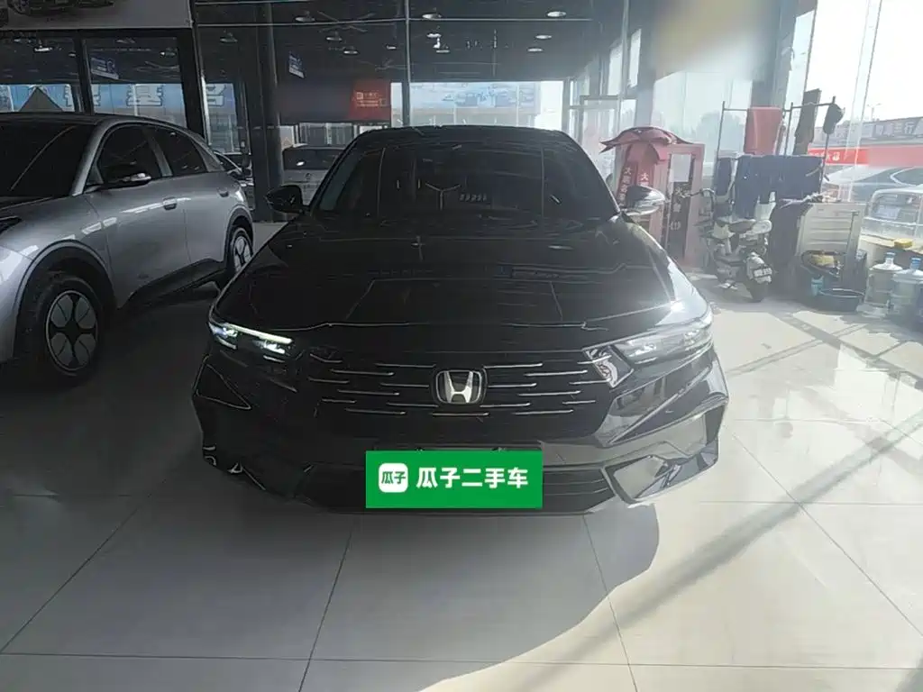 Honda Accord — фото 2