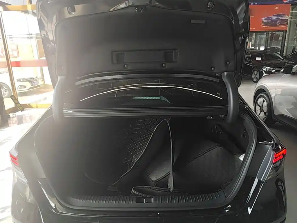 Honda Accord — фото 18
