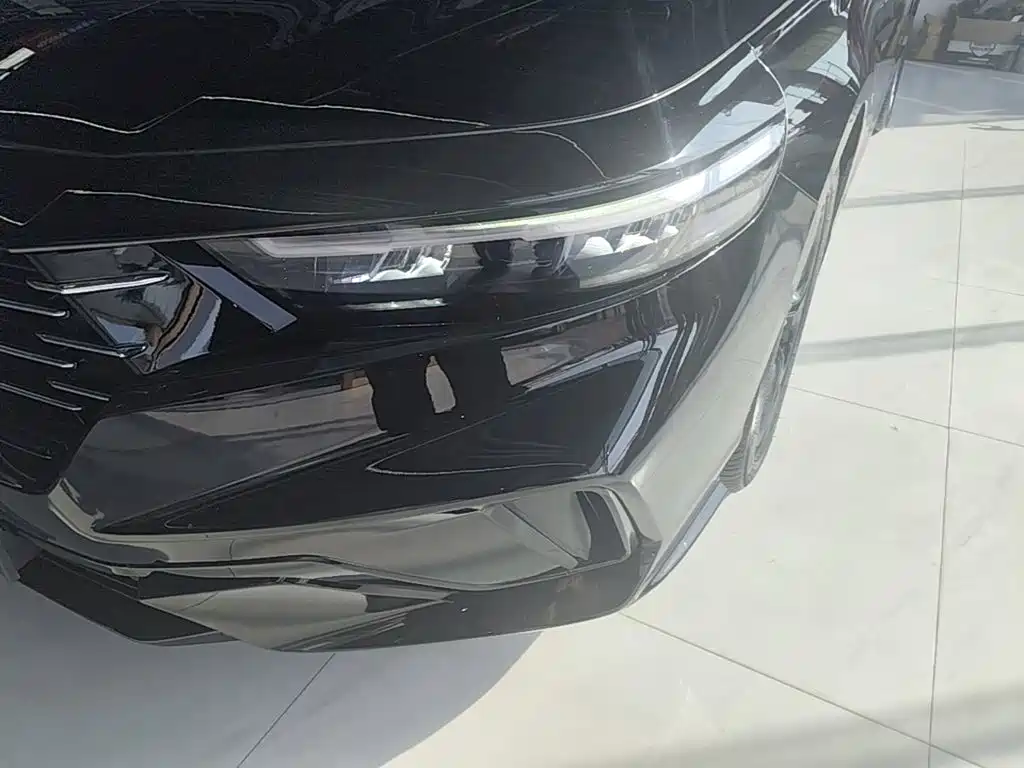 Honda Accord — фото 23
