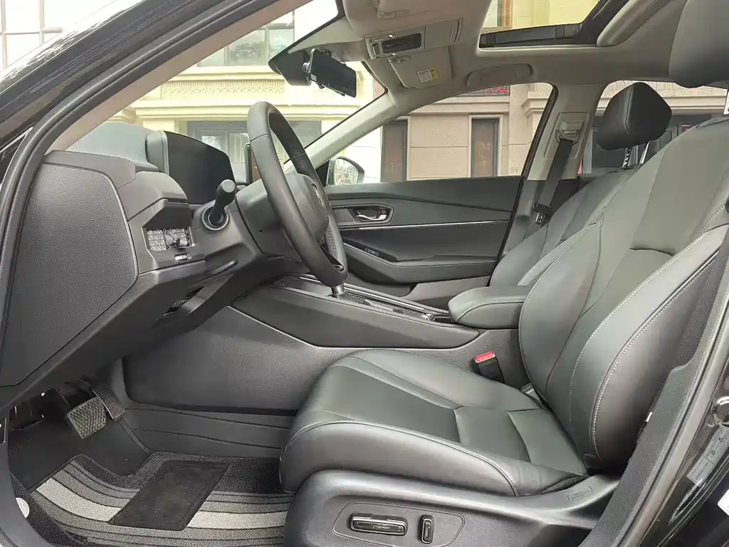 Honda Accord — фото 4