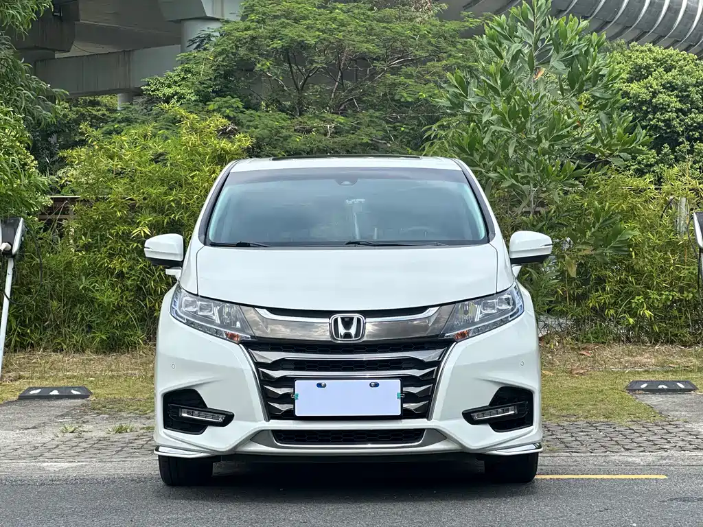 Honda Odyssey — фото 2
