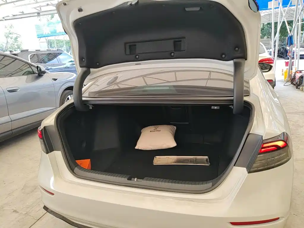 Honda Accord — фото 14
