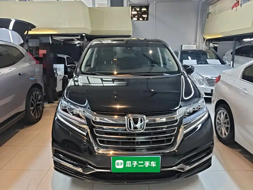 Honda Elysion — фото 2