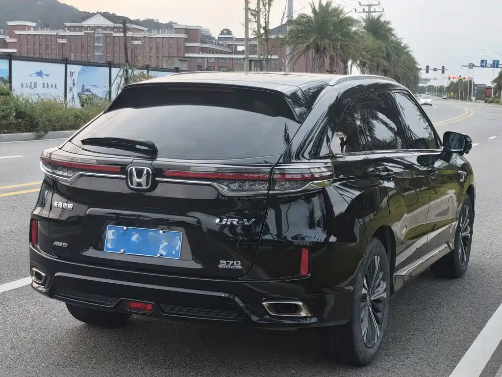 Honda UR-V — фото 3