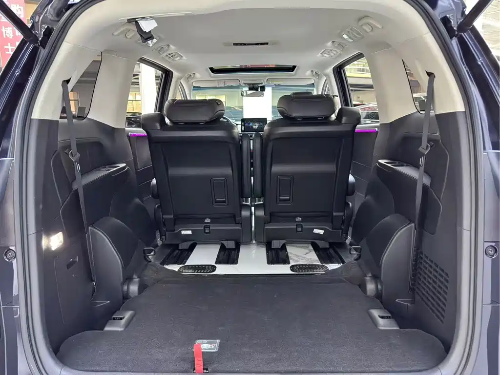 Honda Odyssey — фото 11