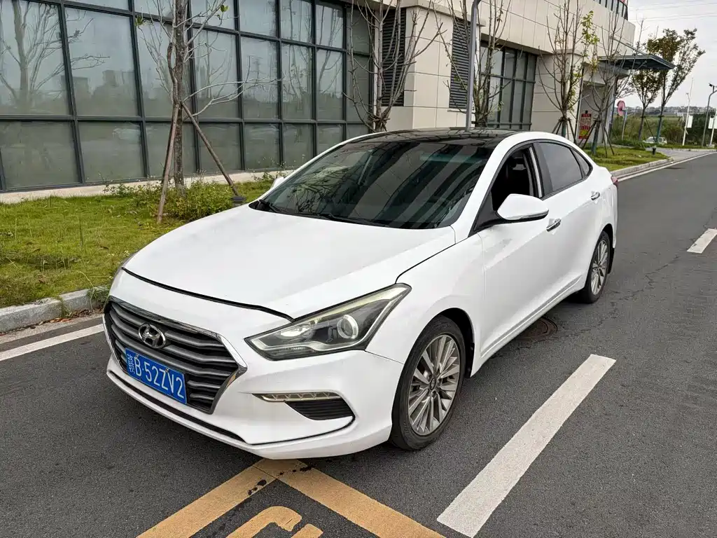 Hyundai Mistra — фото 1