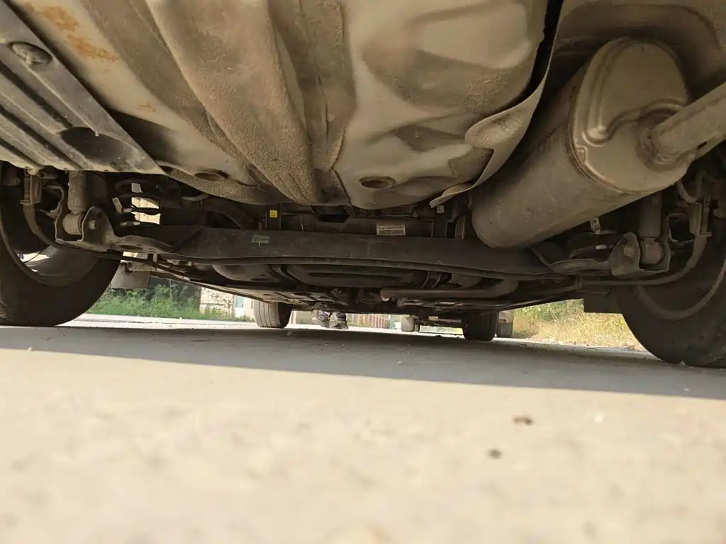 Hyundai Elantra — фото 23