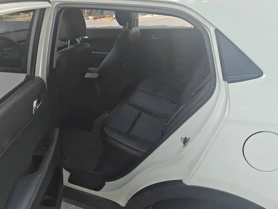 Hyundai ix25 — фото 11