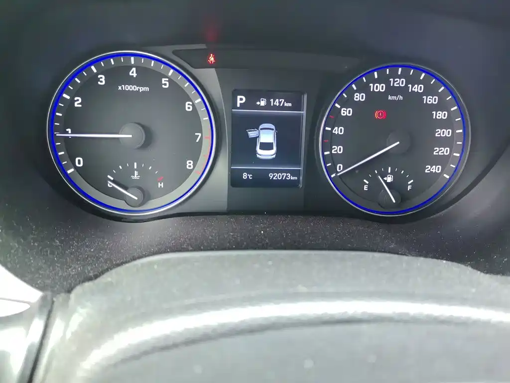 Hyundai Mistra — фото 13