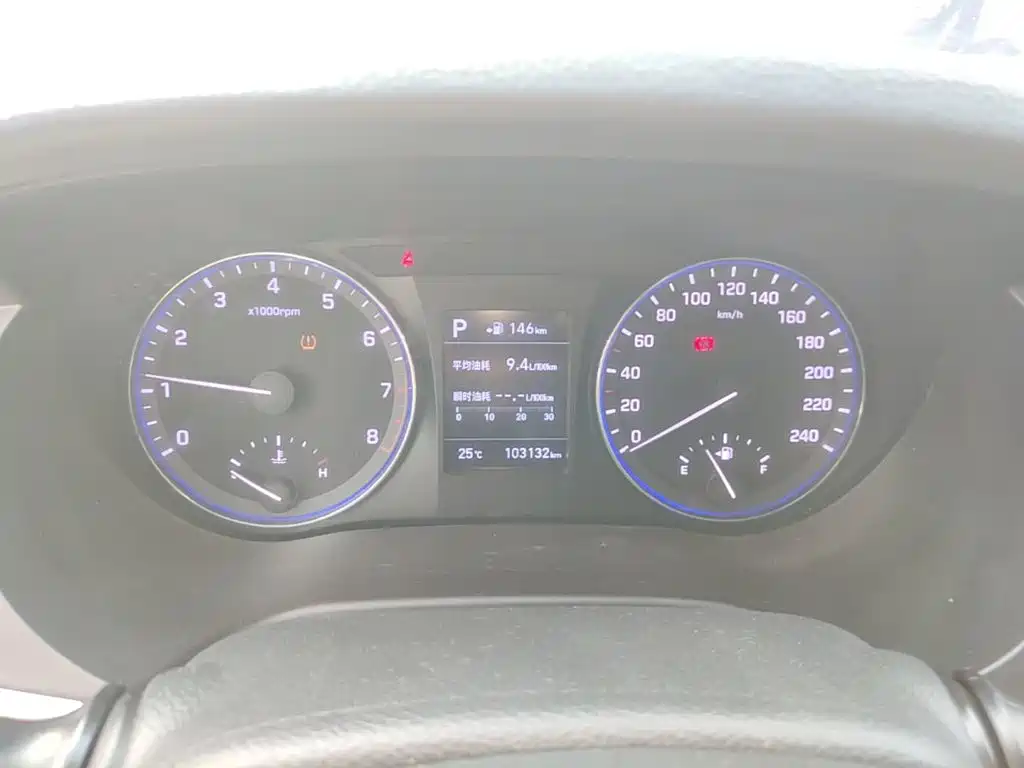 Hyundai Mistra — фото 11