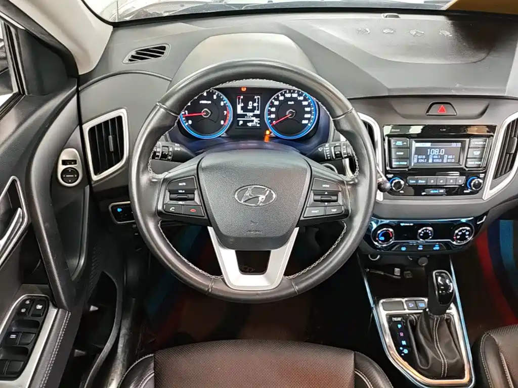 Hyundai ix25 — фото 10