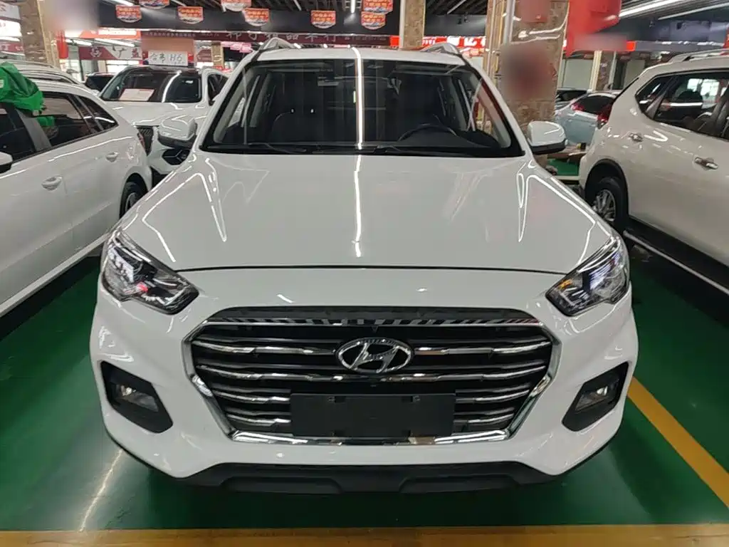 Hyundai ix35 — фото 2