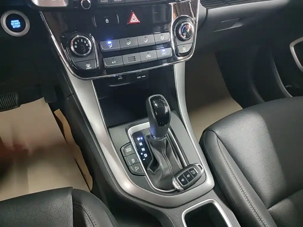 Hyundai ix35 — фото 13