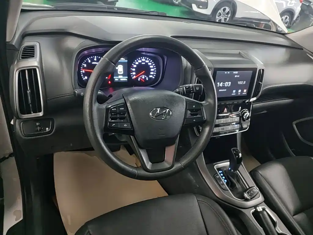 Hyundai ix35 — фото 10