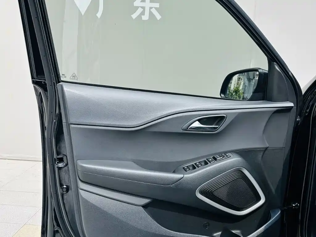Hyundai ix35 — фото 19