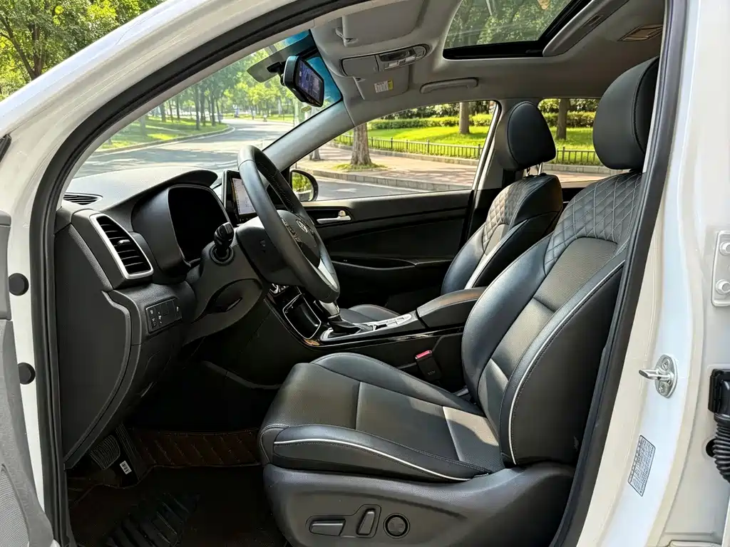 Hyundai Tucson — фото 4