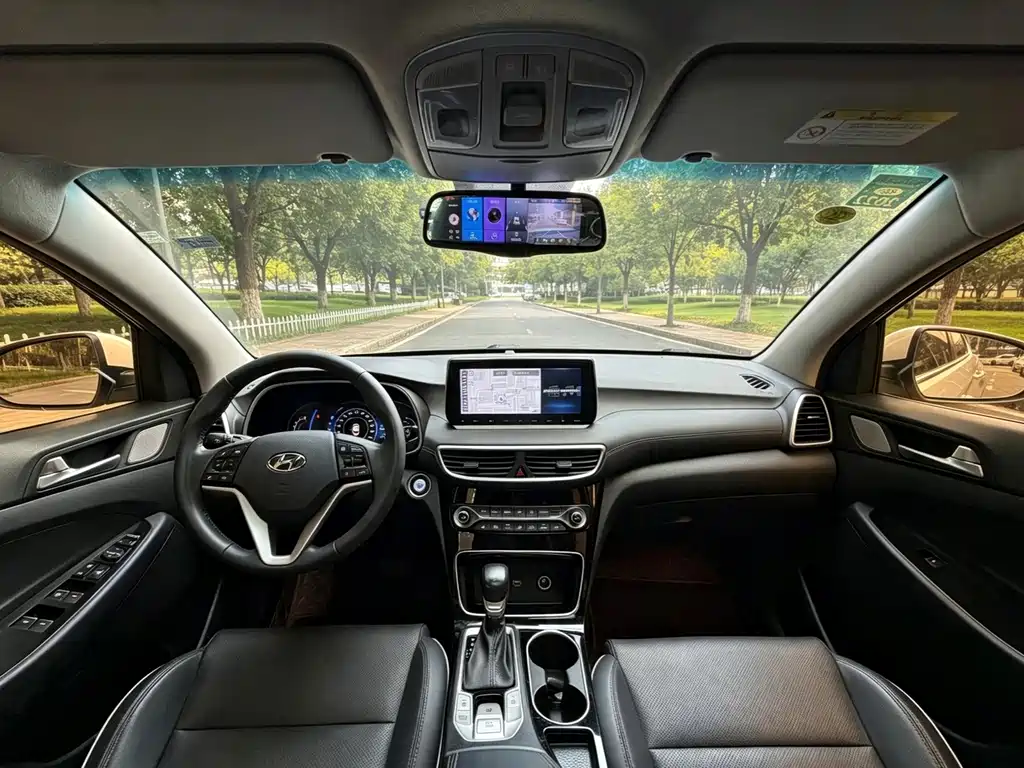 Hyundai Tucson — фото 6