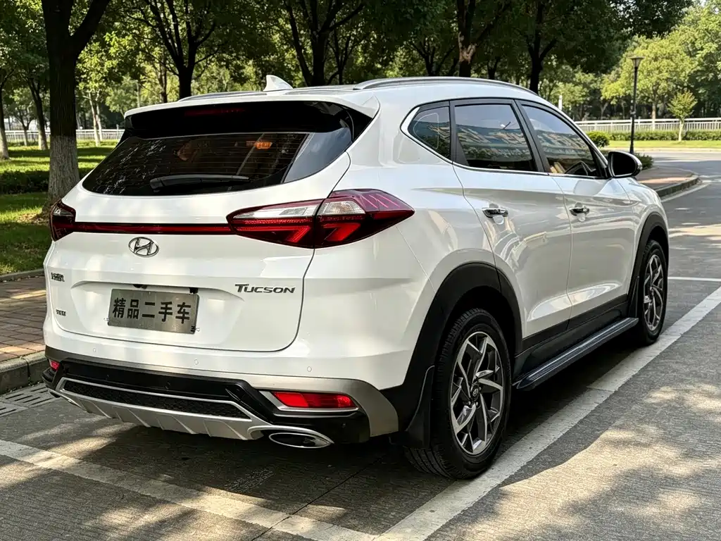 Hyundai Tucson — фото 10