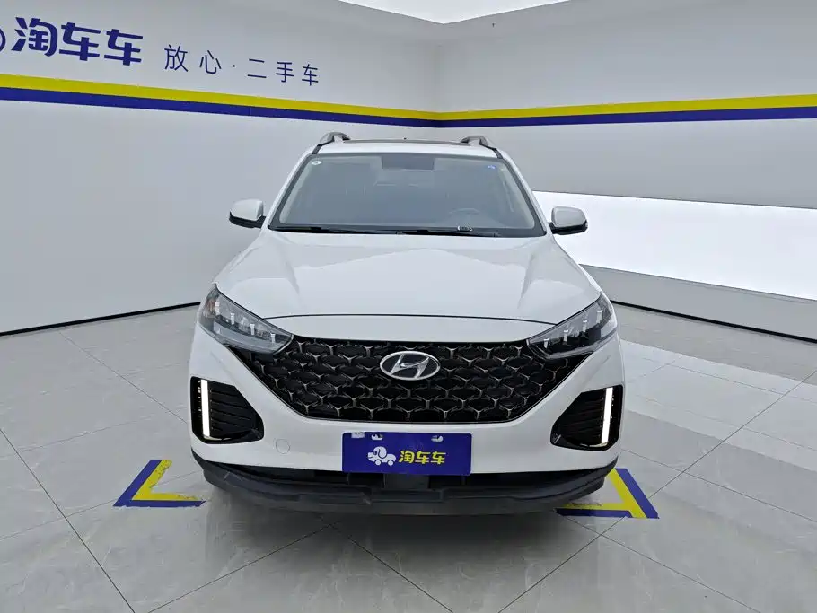Hyundai ix35 — фото 2
