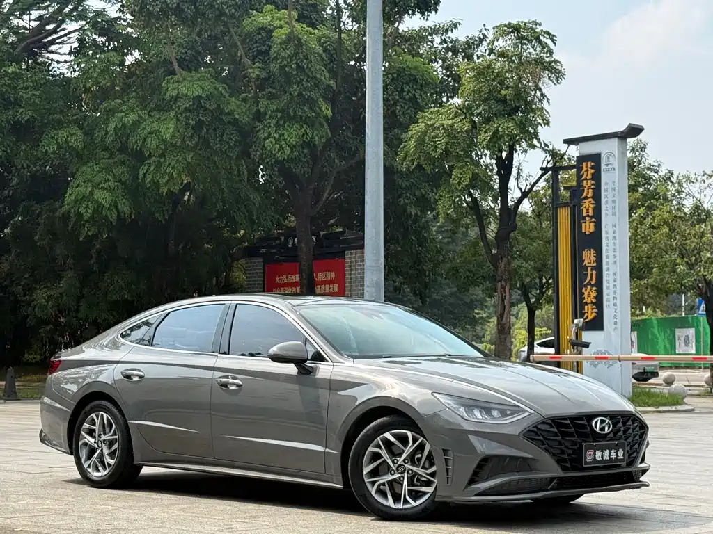 Hyundai Sonata — фото 2