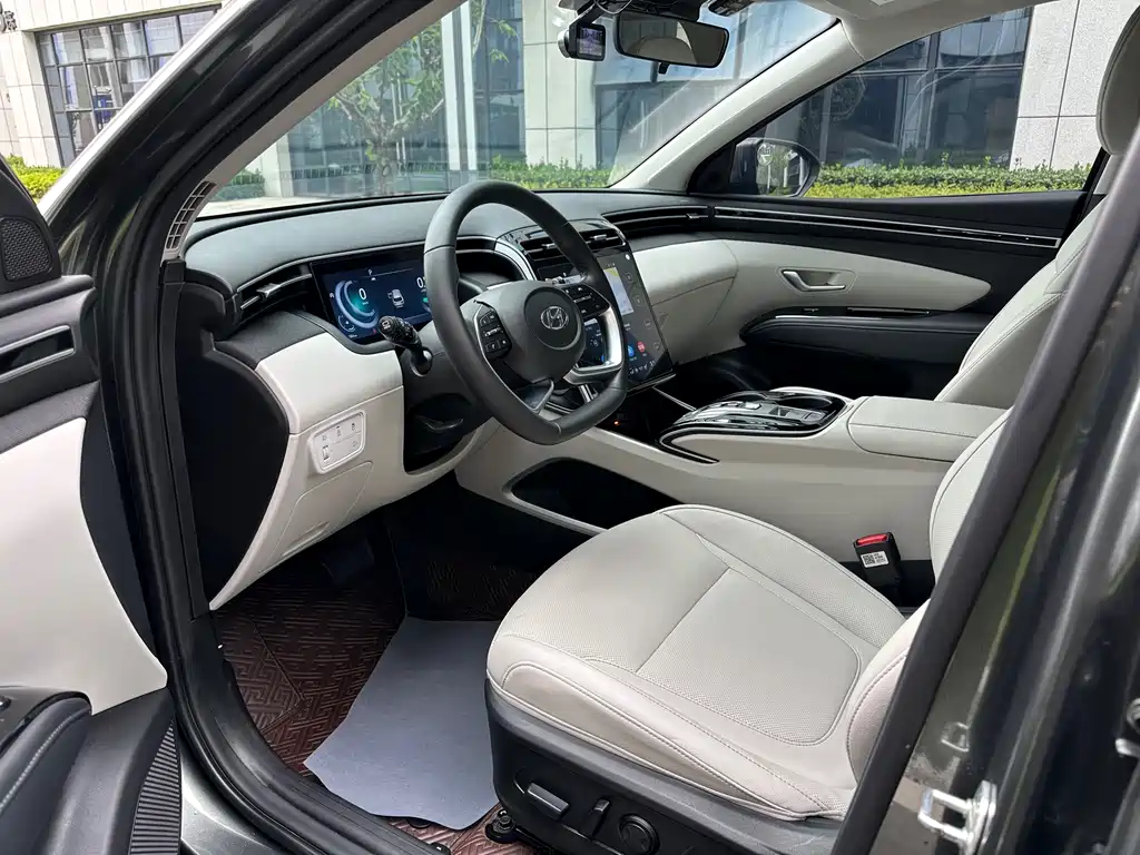 Hyundai Tucson — фото 4