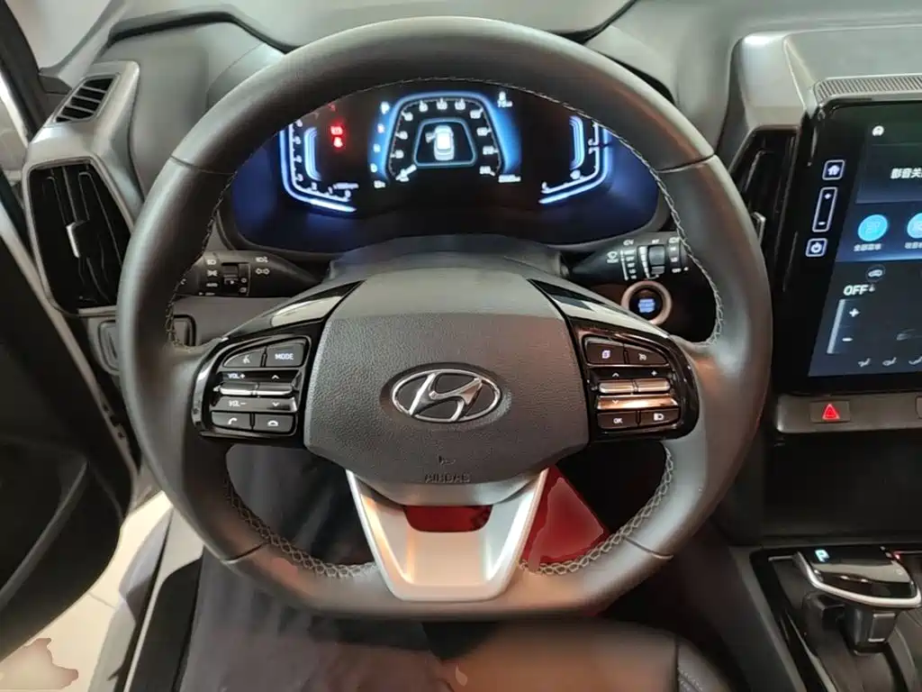 Hyundai ix35 — фото 10