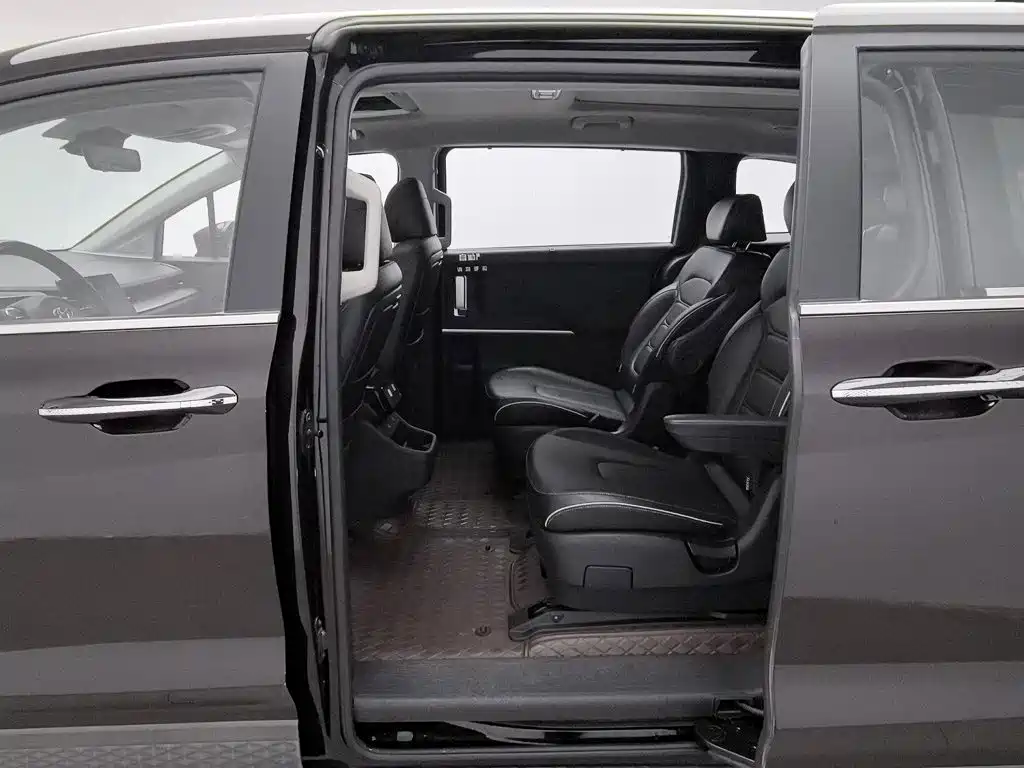 Hyundai Custo — фото 15