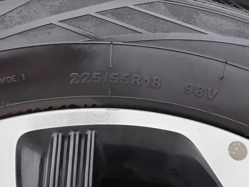 Hyundai Custo — фото 24
