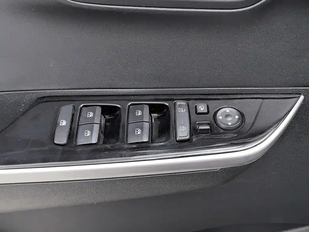 Hyundai Custo — фото 9