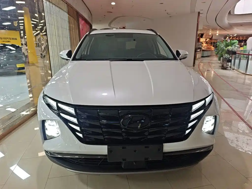 Hyundai Tucson — фото 2