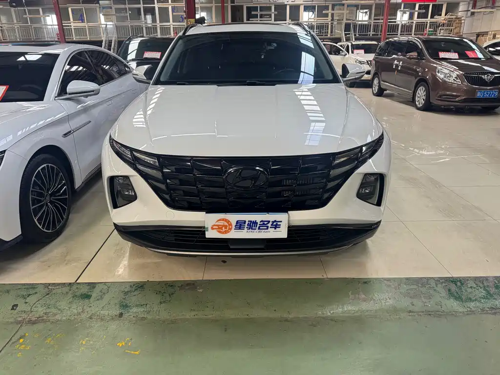 Hyundai Tucson — фото 2