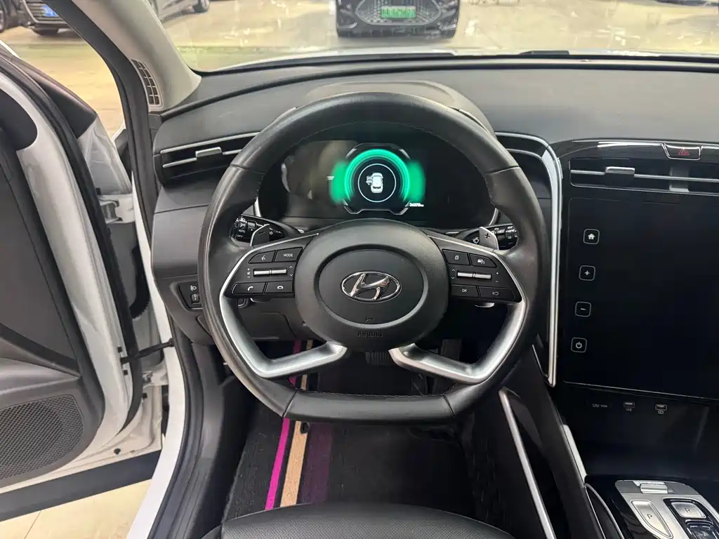 Hyundai Tucson — фото 7