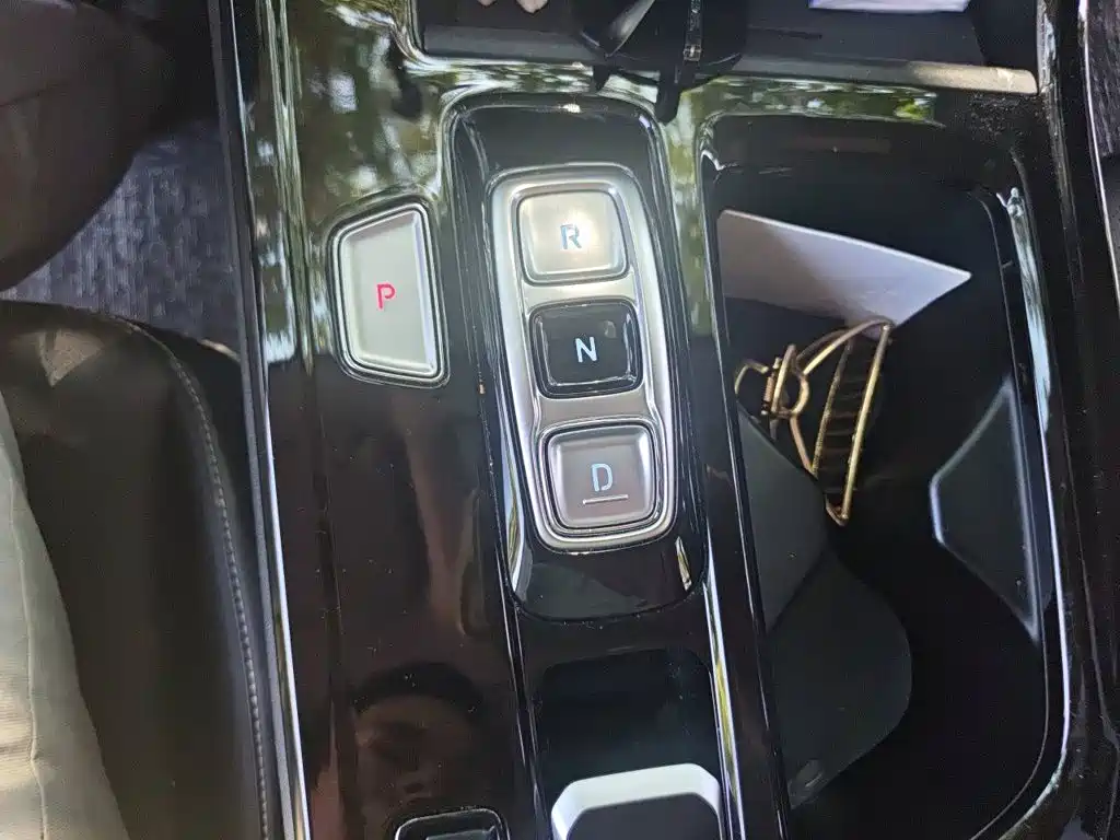Hyundai Custo — фото 10