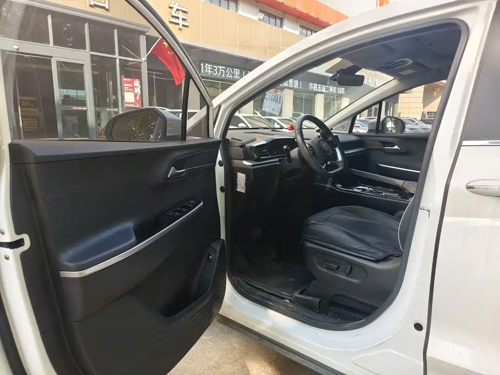 Hyundai Custo — фото 6