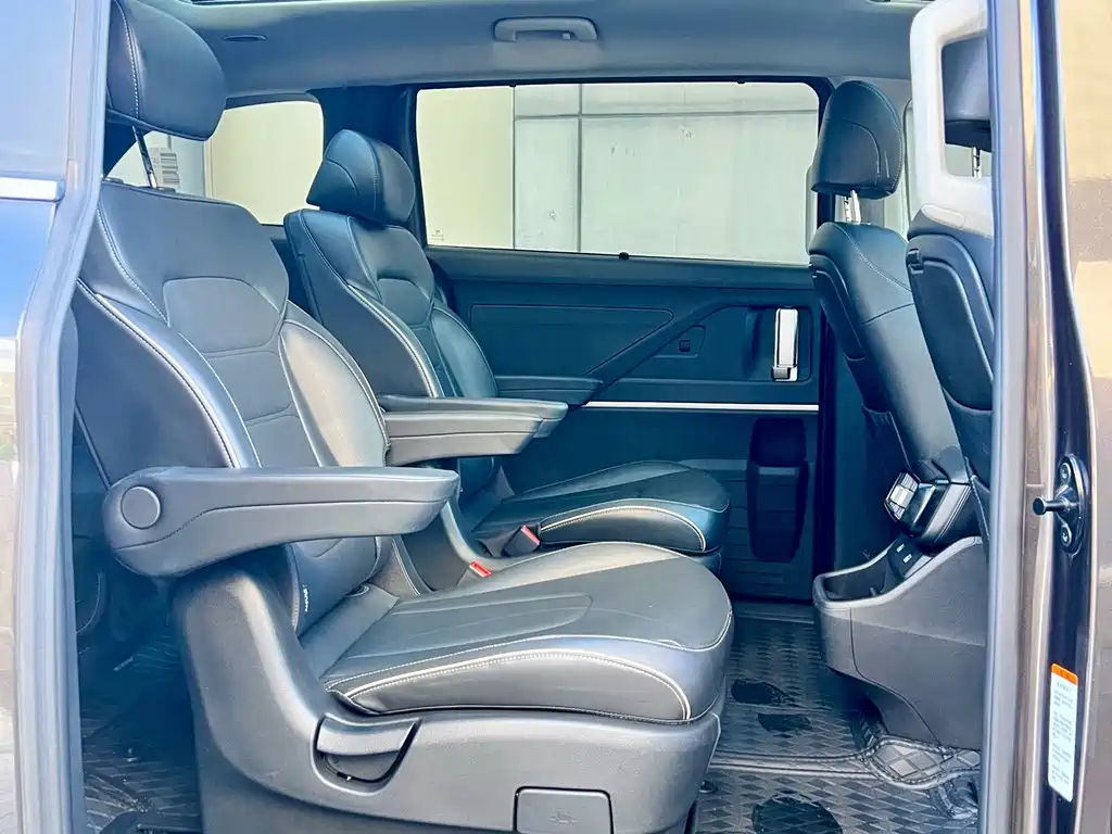 Hyundai Custo — фото 14