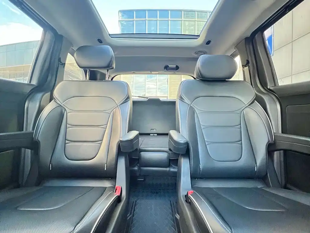Hyundai Custo — фото 9