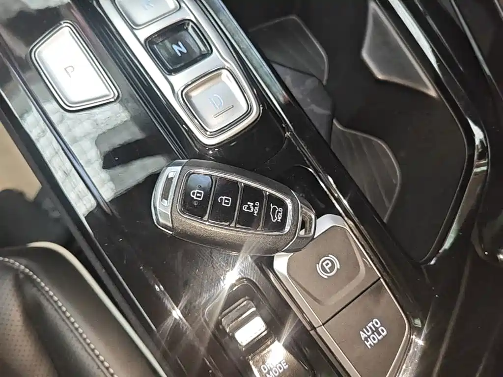 Hyundai Custo — фото 8