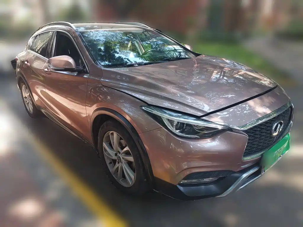 Infiniti QX30 — фото 3
