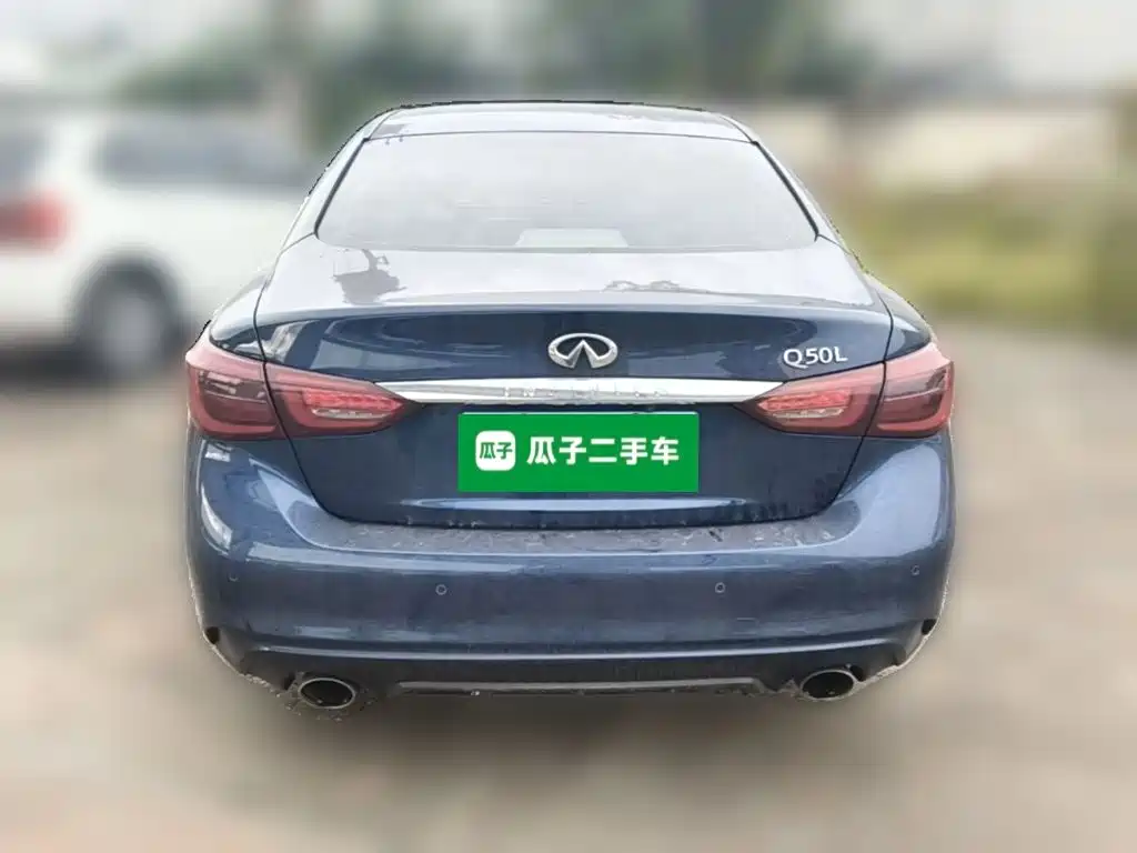 Infiniti Q50L — фото 7