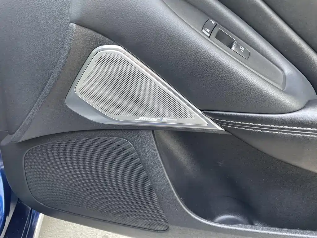 Infiniti Q50L — фото 10