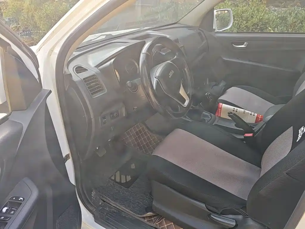 Isuzu RE-MAX Ruimai — фото 15